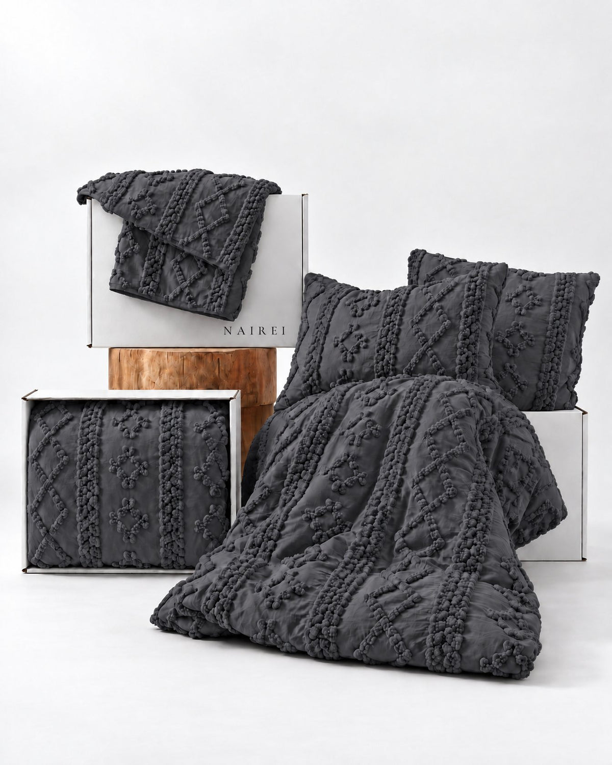 Tufted comforter detail, Dark Grey